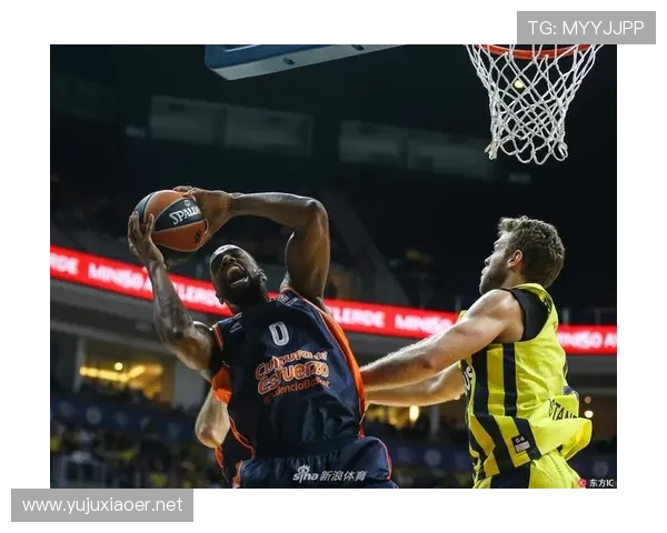 [篮球]费内巴切客场力克巴黎队.